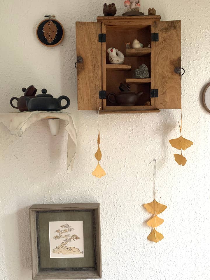 Dried Ginkgo Leaf - Christmas Tree Ornaments for wholesale by Twig and Snip