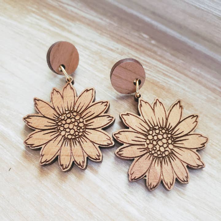 Houten zonnebloem voor wholesale door Soroza