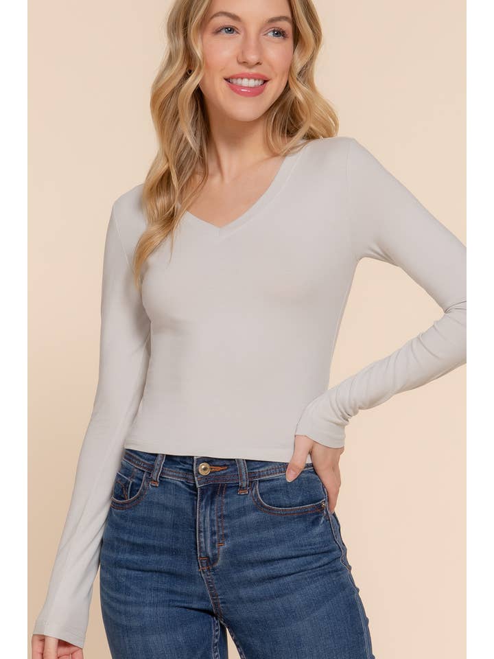42POPS - Wholesale Knit Top - Women's - ...._ SI-24970 FITTED LONG SLEEVE V-NECK CROP TOP16