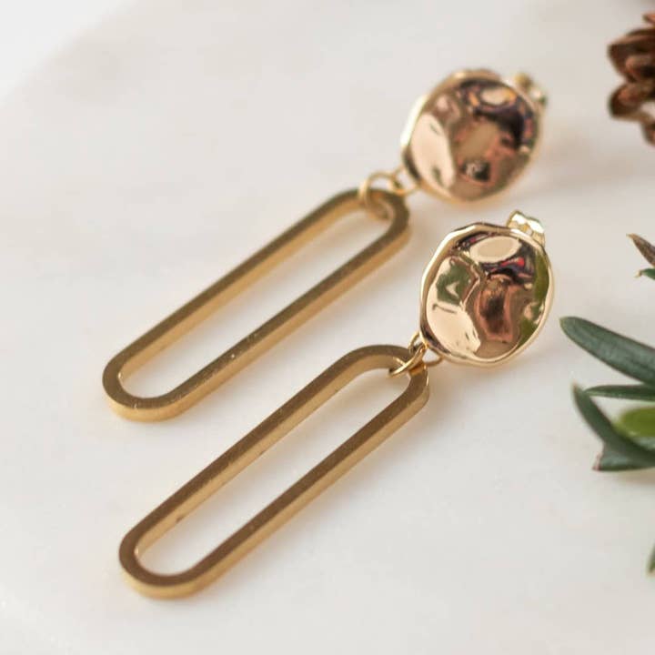 Sela Designs - Wholesale Dangle Earrings - Gold Cleo Dangle Earrings0