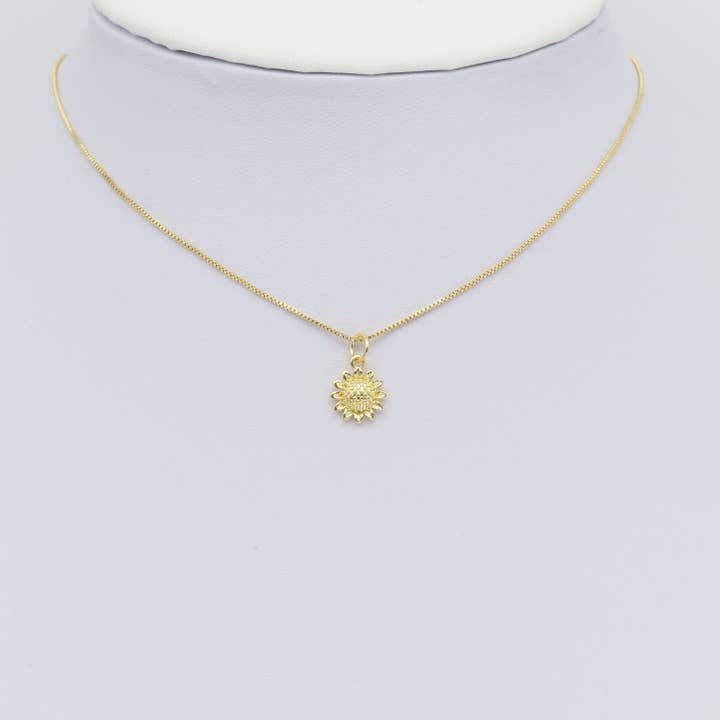 BestBeads&Beyond - Wholesale Individual Charm/Pendant - Gold Dainty Sunflower Shape Charm, Sku#Y9253