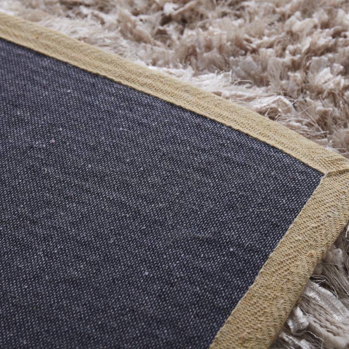 HomeRoots - Wholesale Area Rug - 8' x 11' Beige Shag Hand Tufted Area Rug2