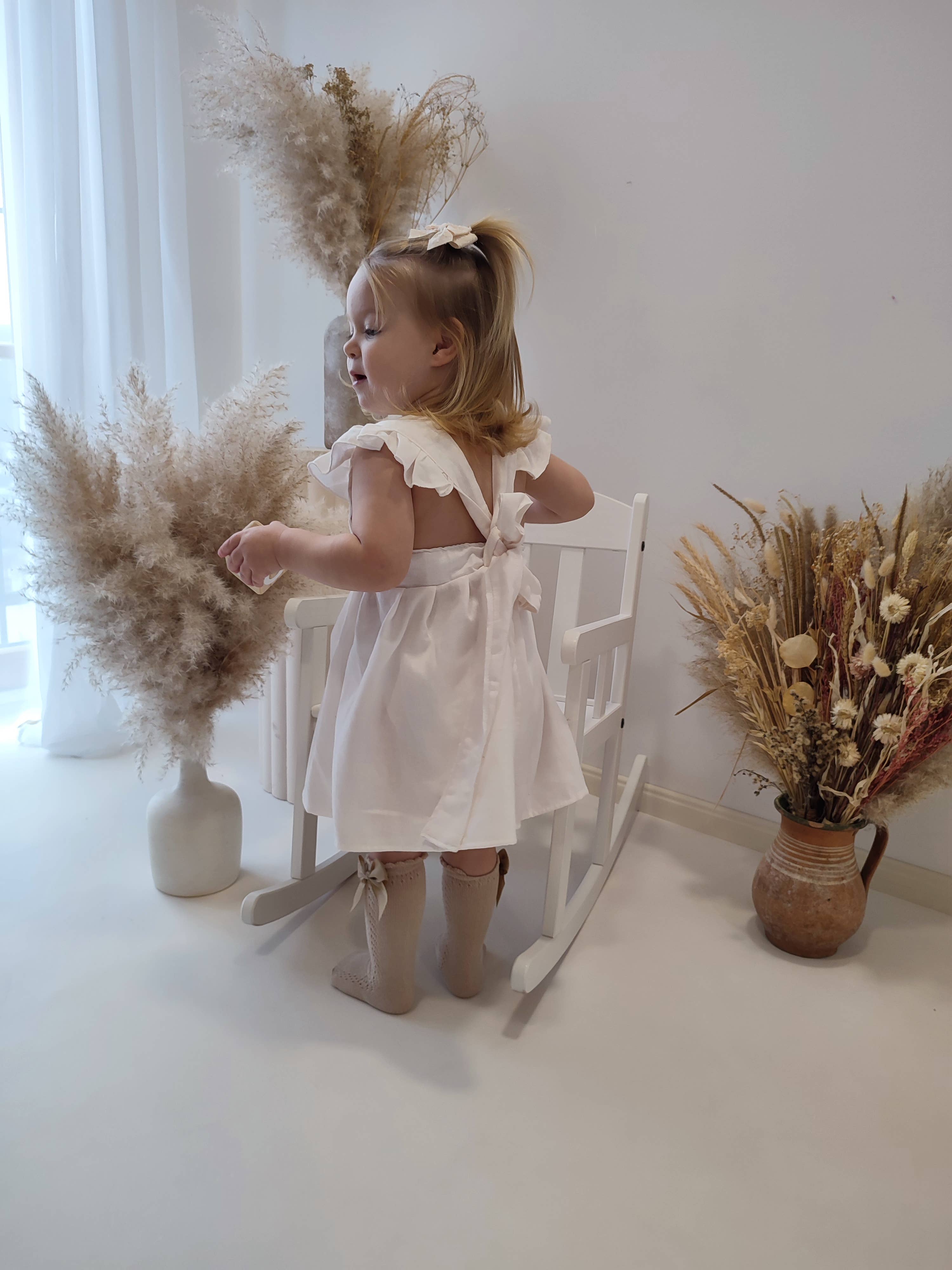 Petiteaude - Venta al por mayor Vestido - Niños - Vestido de delantal de bautizo para niña con flores de primavera y verano para niñas5