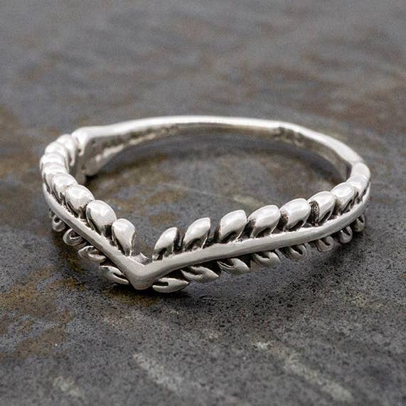 Laurel Wreath Ring for wholesale by Corazón Sterling