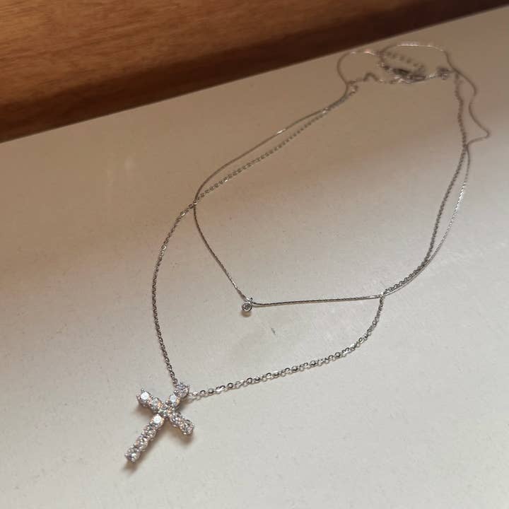 MINICYBER STUDIO - Wholesale Pendant/Charm Necklace - Silver Cross Sparkle Necklace2