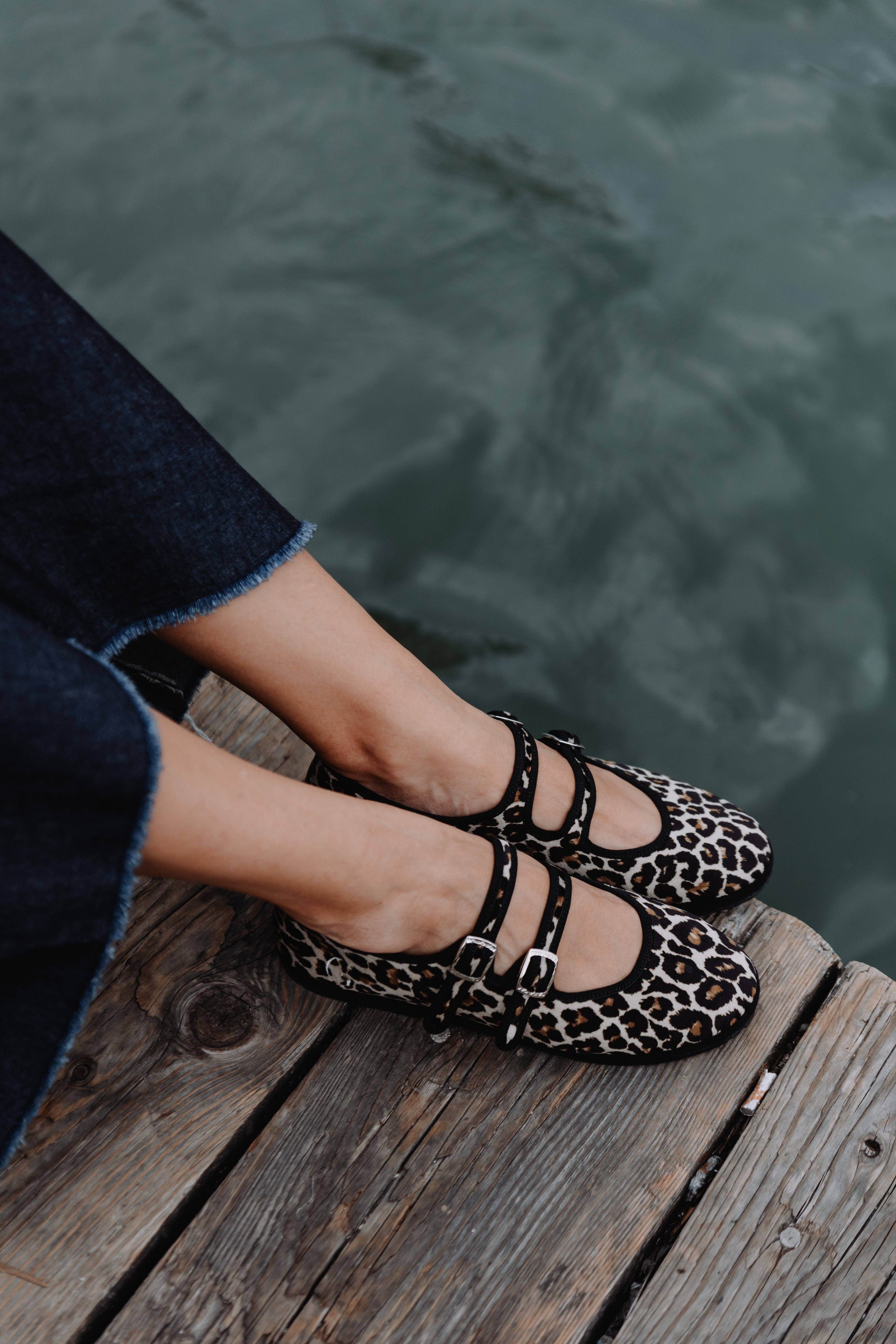 Gondolina Shoes - Wholesale Flats - Women's - Leopard print Mary Jane1