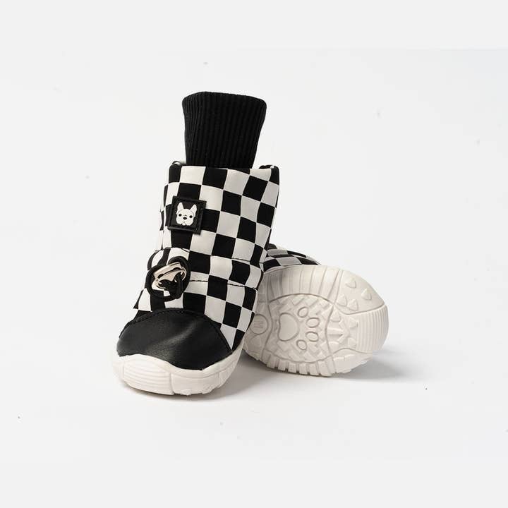 Morgan Verstellbare Hundestiefel Kariert | Wetterbeständiger & Rutschfester Pfotenschutz für den Großhandel von Silver Paw