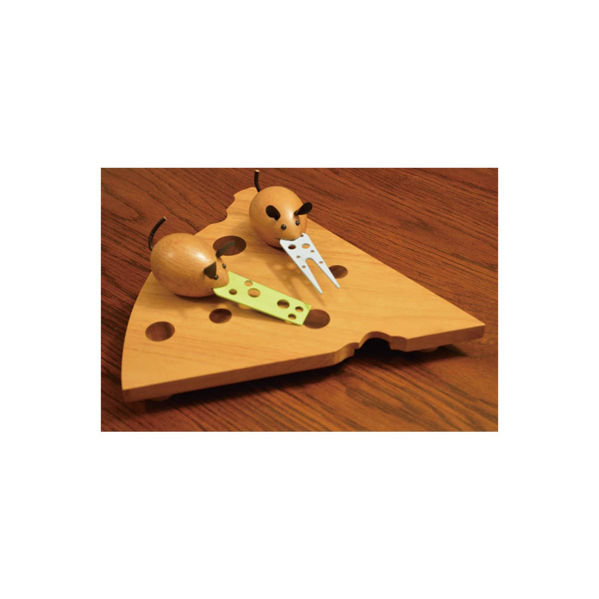 Peterson Housewares & Artwares – wholesale Cheese board – Rubber wood 2 mouse cheese board set2