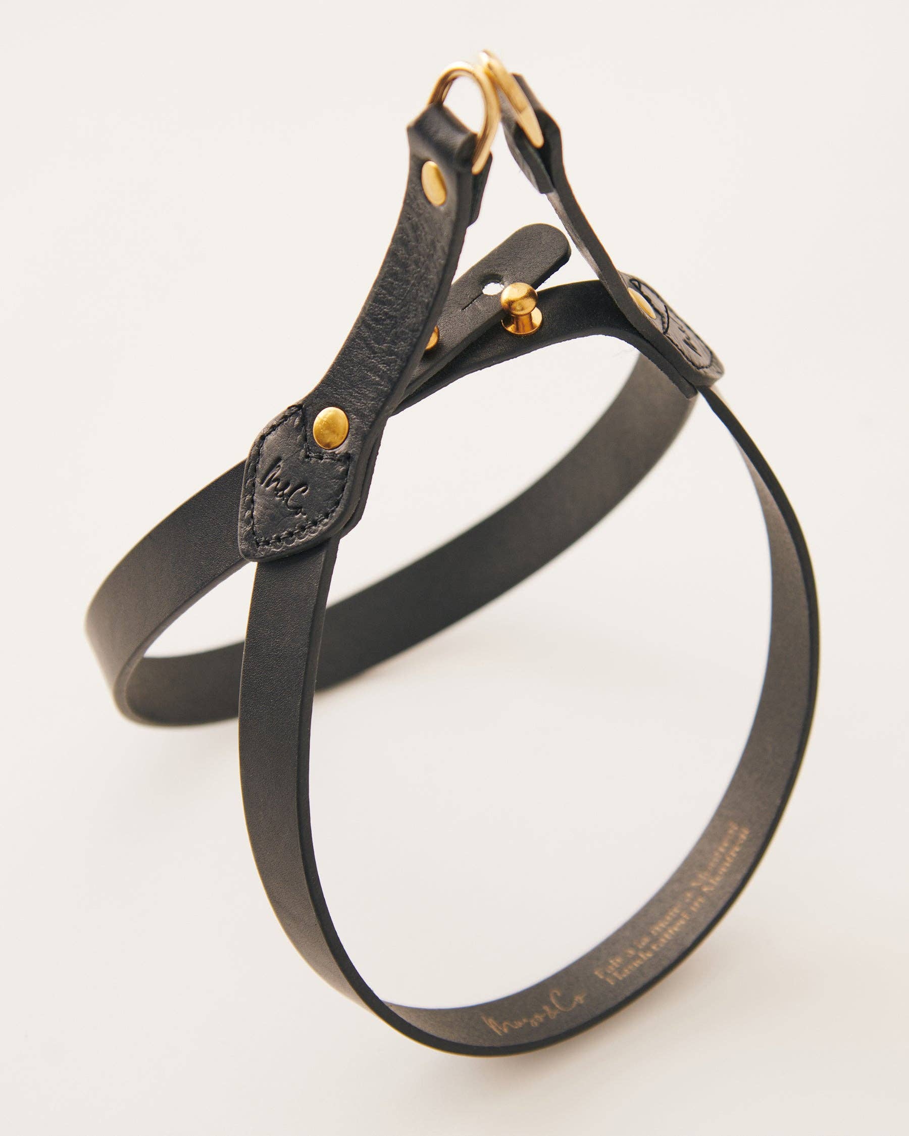 Muso & Co – Großhandel Haustiergeschirr – Hund – Klassisches Geschirr aus pflanzlich gegerbtem Leder15