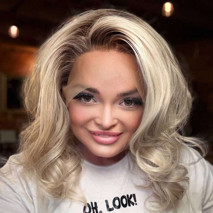 Naomi's Happy Place Shop - Wholesale Hair Extensions - DOLLY1