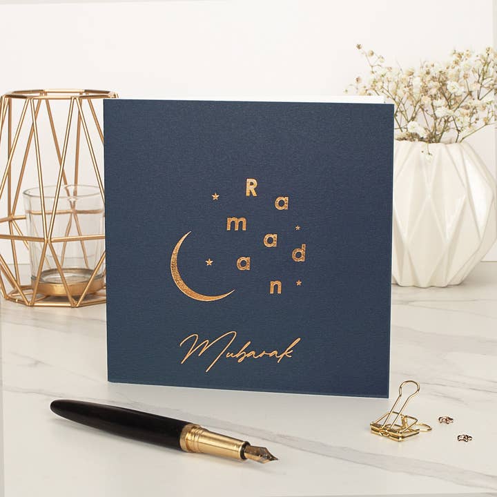 Islamic Moments – wholesale Eid & Ramadan card – Luxury Ramadan Mubarak Gold Foil Greeting Card Navy Blue - RC 21