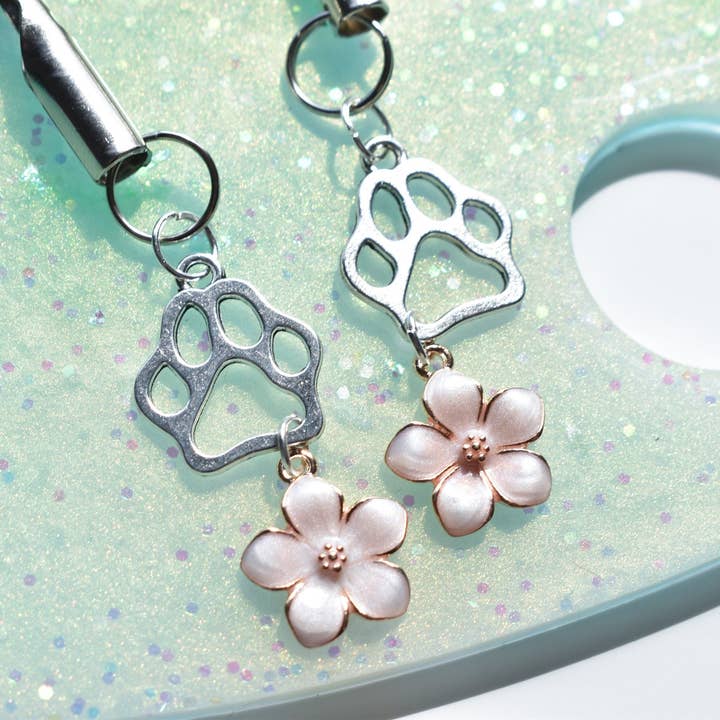 Naughty Pawsies - Wholesale Sex Toy - Cute Bunny Girl Nipple Clamps