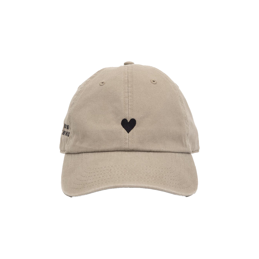 Atticus Poetry – Boné de beisebol - Mulher por atacado – Boné feminino bege claro com coração bordado2
