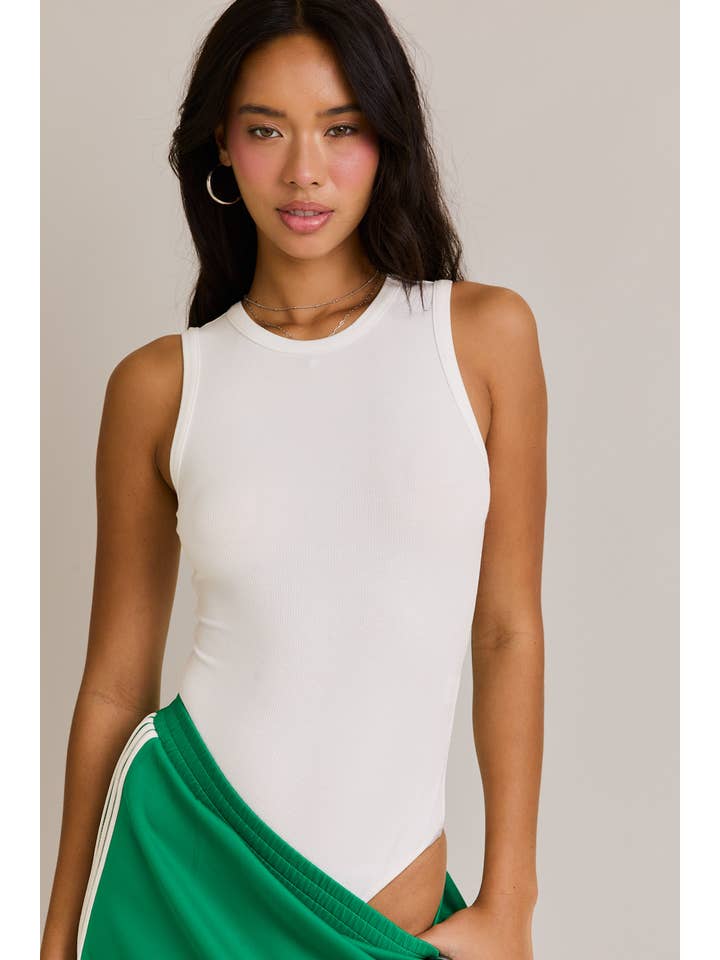LE LIS - Wholesale Bodysuit - Women's - ROUND NECK SLEEVELESS BODYSUIT