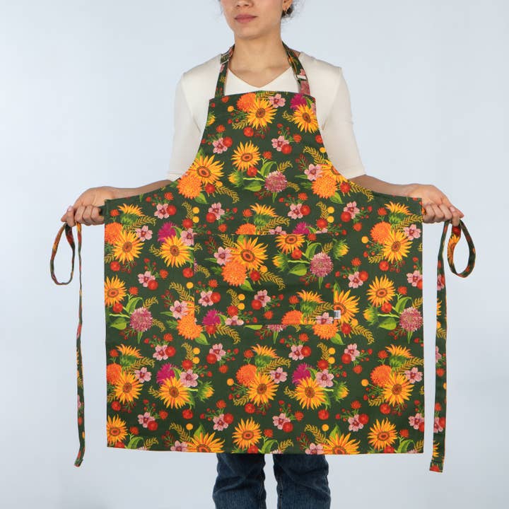 Now Designs by Danica - Wholesale Apron - Sunflower Splendor Chef Apron3