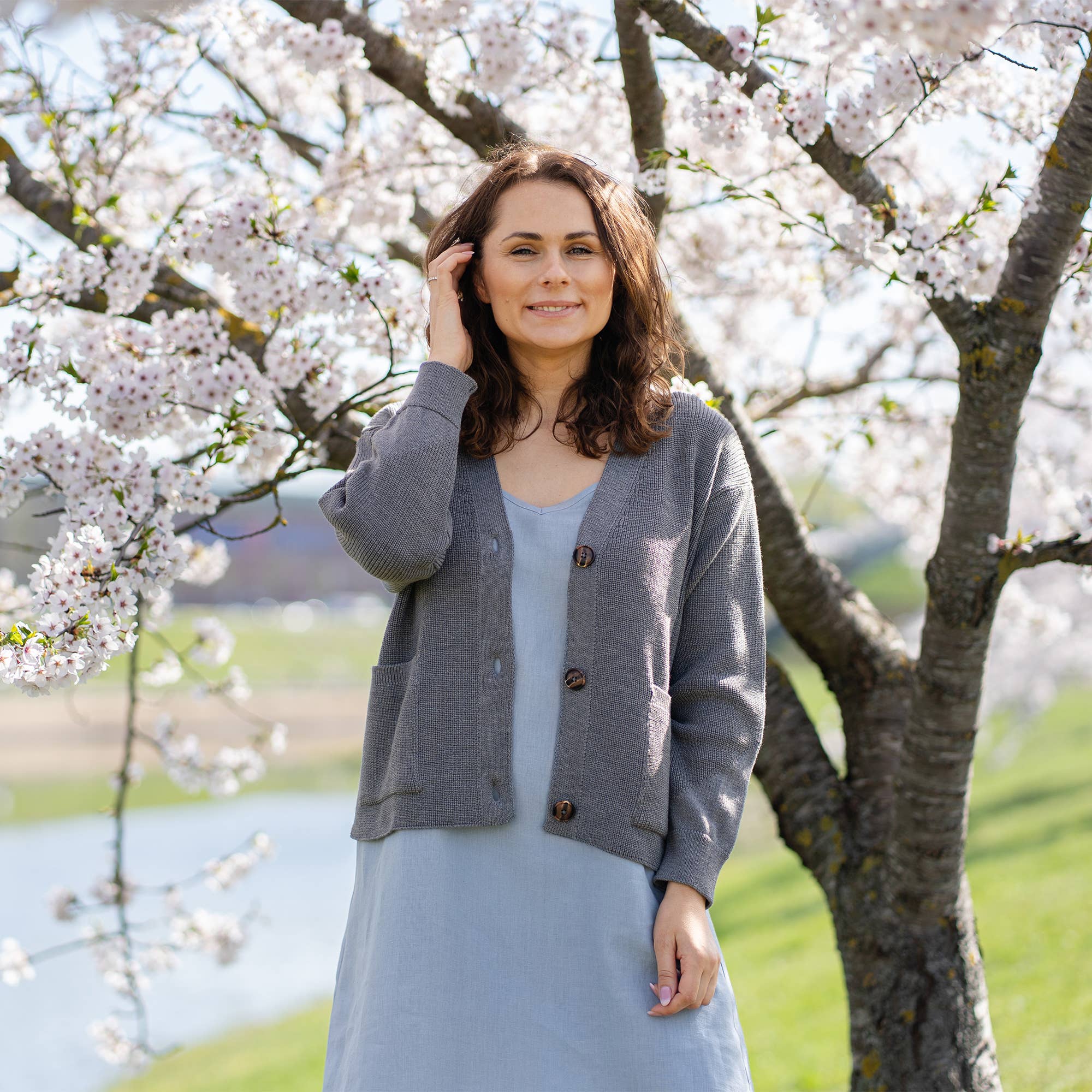 menique - Wholesale Cardigan - Women's - Women's Merino Wool Cardigan Hazel11