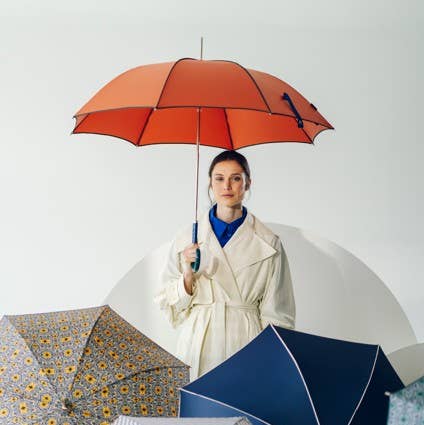 Ezpeleta - Wholesale Umbrella - Women's - EZPELETA Smooth Auto Umbrella with design details0