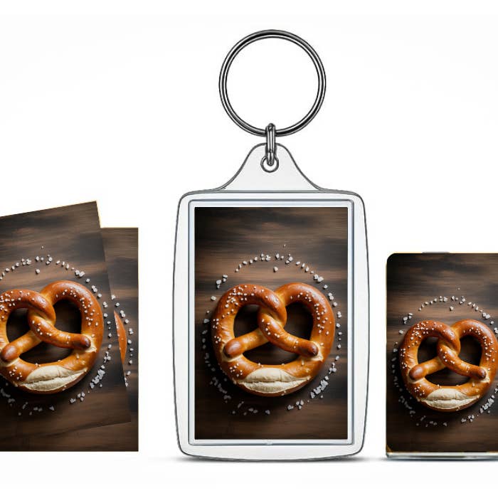 AB Crystal Collection - Wholesale Keychain - Unisex - Bavarian Pretzel – Germany | Traditional German Snack1