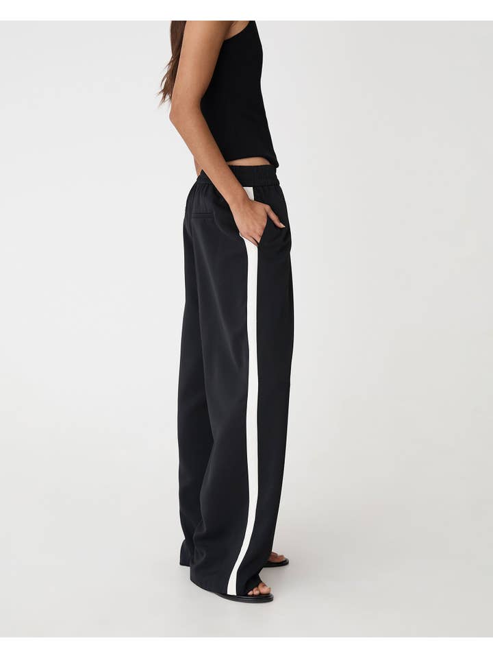 Black Ivory Forcast Women's Alla Contrast Elastic Pants for wholesale on Faire3