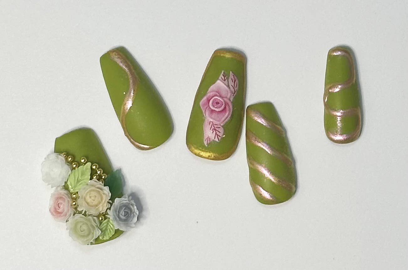 OVER THE TOP NAILS – wholesale Lösnaglar – Handmålade trycknaglar Blomsterträdgård0