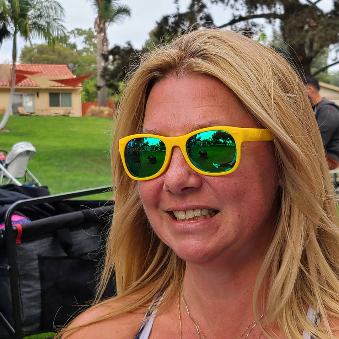 Roshambo Eyewear - Wholesale Sunglasses - Kids - Yellow Sunglasses14