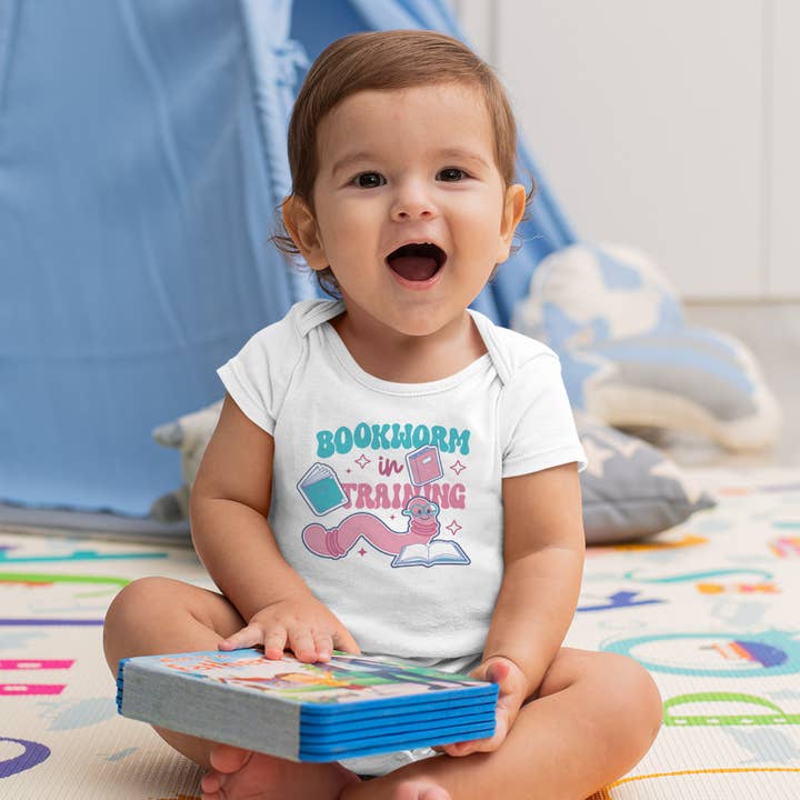 Body bébé "Apprenti rat de bibliothèque" pour la vente par Itsy Bitsy Bella Co