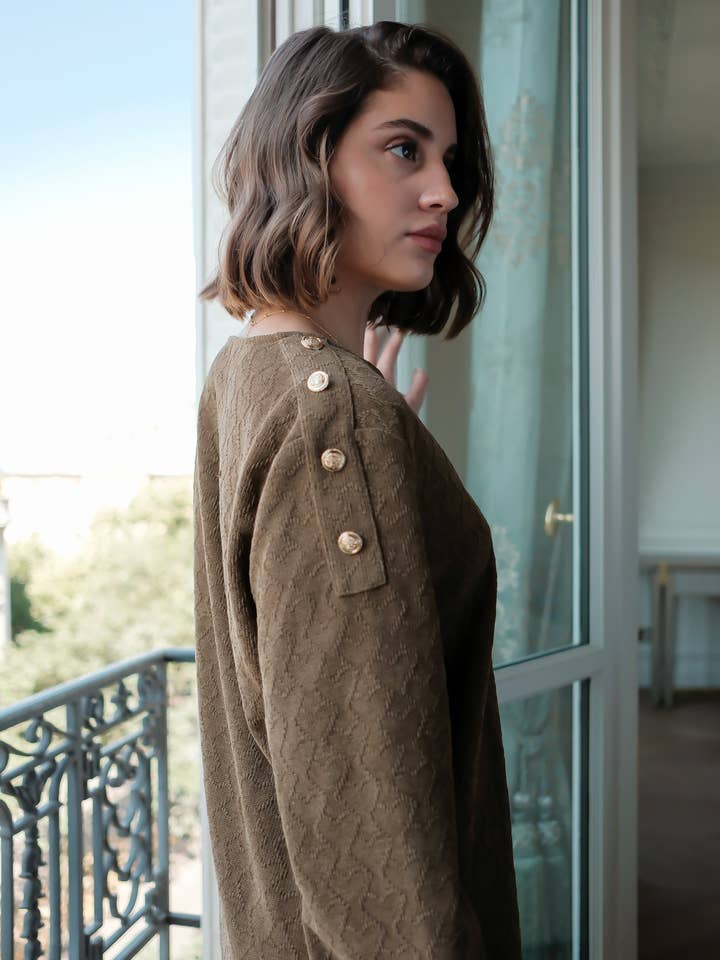 LOVIE & CO - Wholesale Dress - Women's - Short sweater dress with golden buttons - 4595D-COLOMBIA7