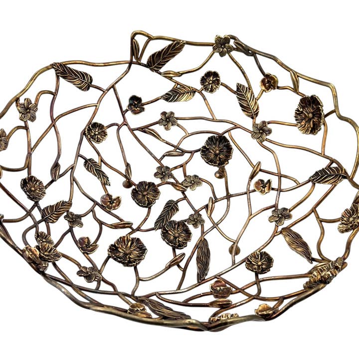 Intreccio di Fiori - Cestino di Frutta in Metallo per la vendita all'ingrosso da parte di The Tangerine Store