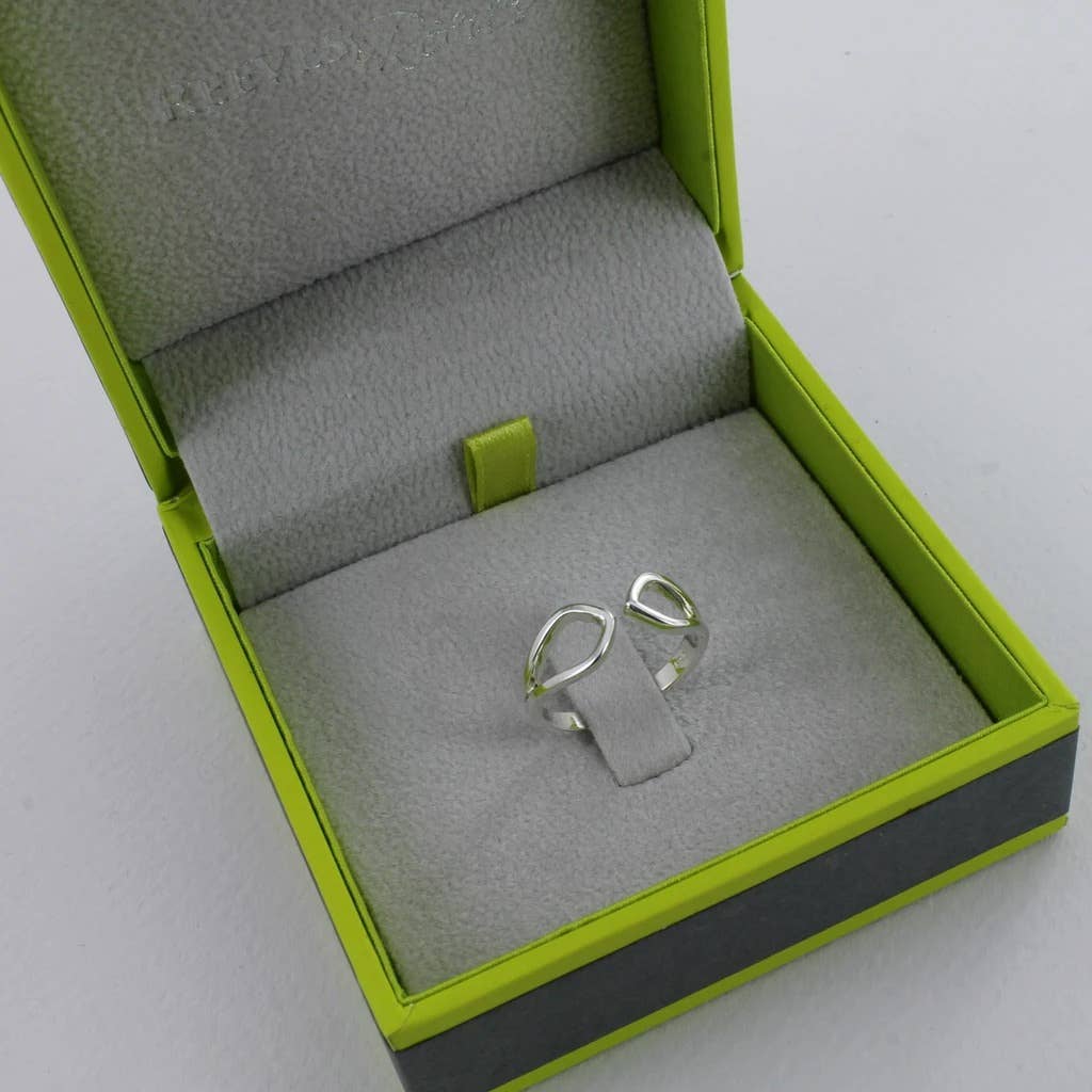 REEVES & REEVES – wholesale Band/stacked ring – CR37L Eye to Eye Ring1