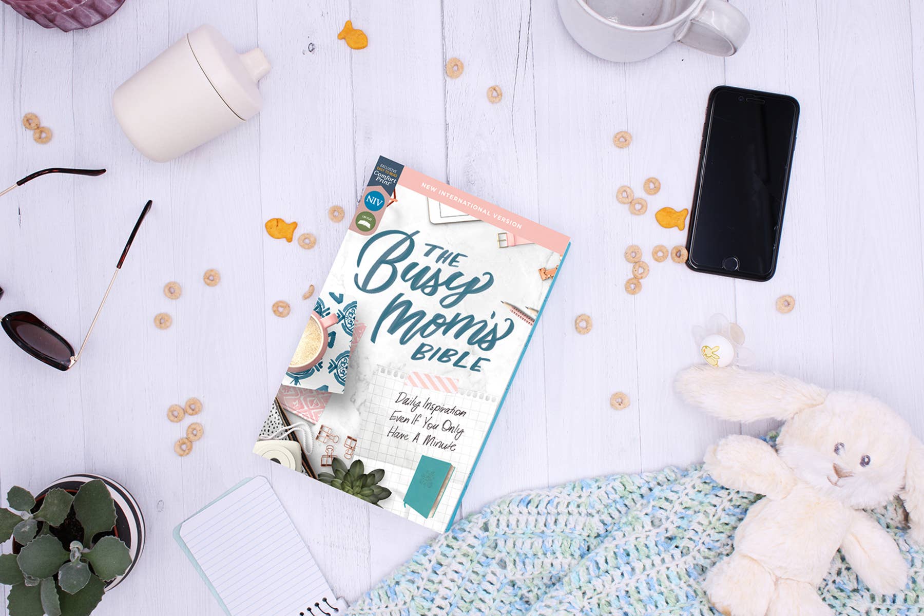 HarperCollins Christian Publishing - Wholesale Religion - NIV The Busy Mom's Bible, Leathersoft, Teal, Red Letter6