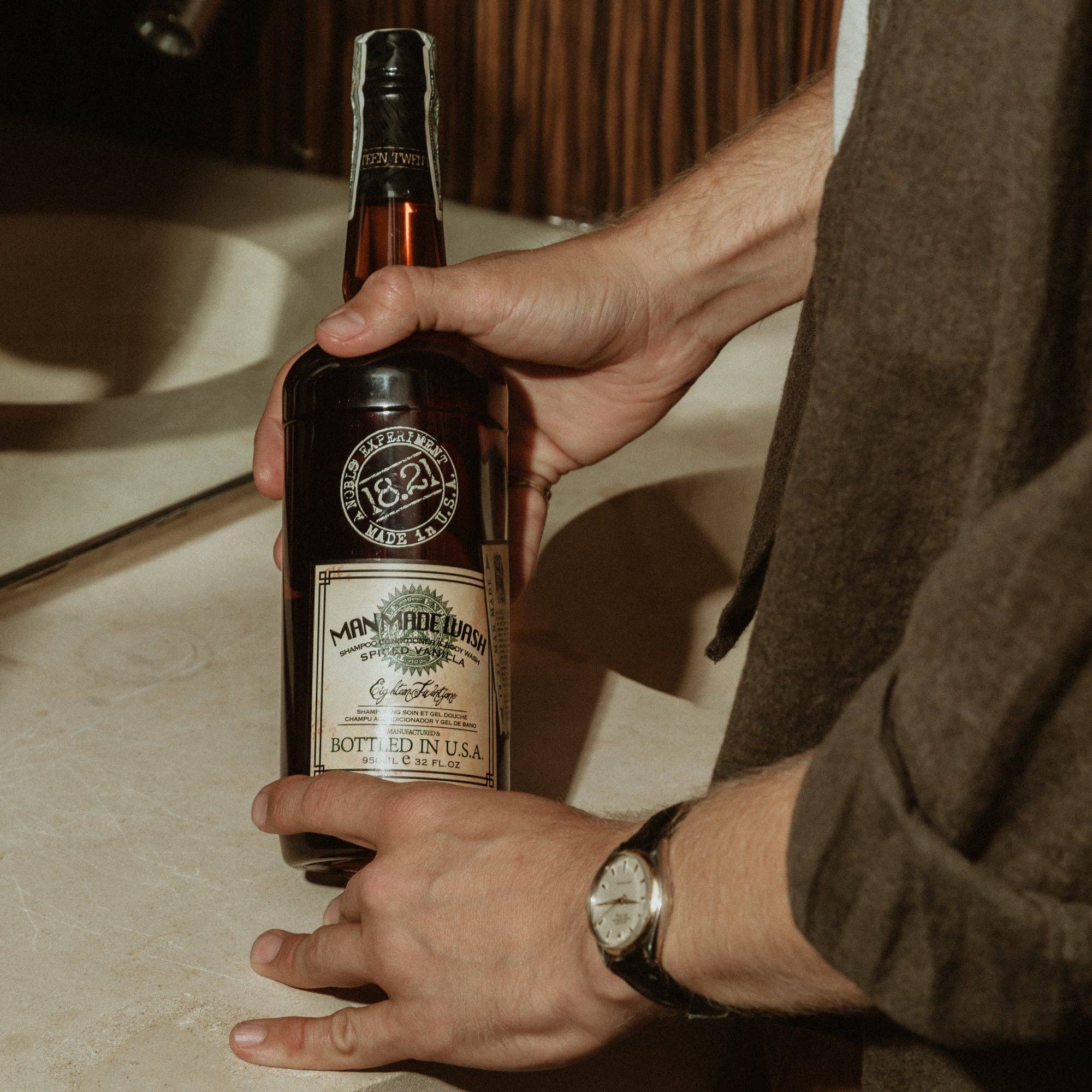 18.21 Man Made - Vente Shampoing et gel douche 2 en 1 - Homme - Savon artisanal à la vanille épicée5