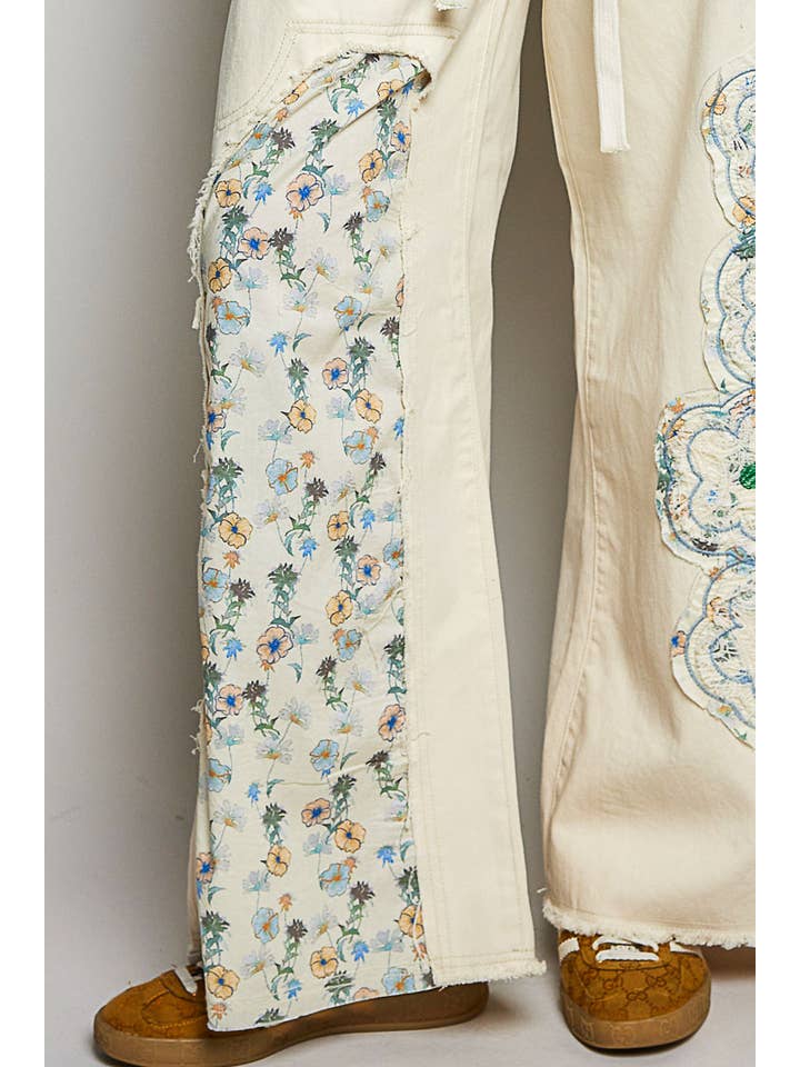 Pol Clothing - Vente Jean – femme - Pantalon en denim à cordon de serrage avec empiècement floral25