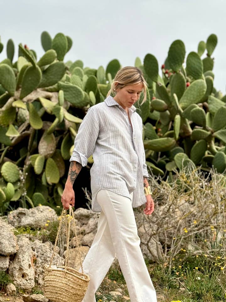 Roberta boyfriend Linen-Cotton Blouse for wholesale by A PEACE OF IBIZA ® COLLECTION