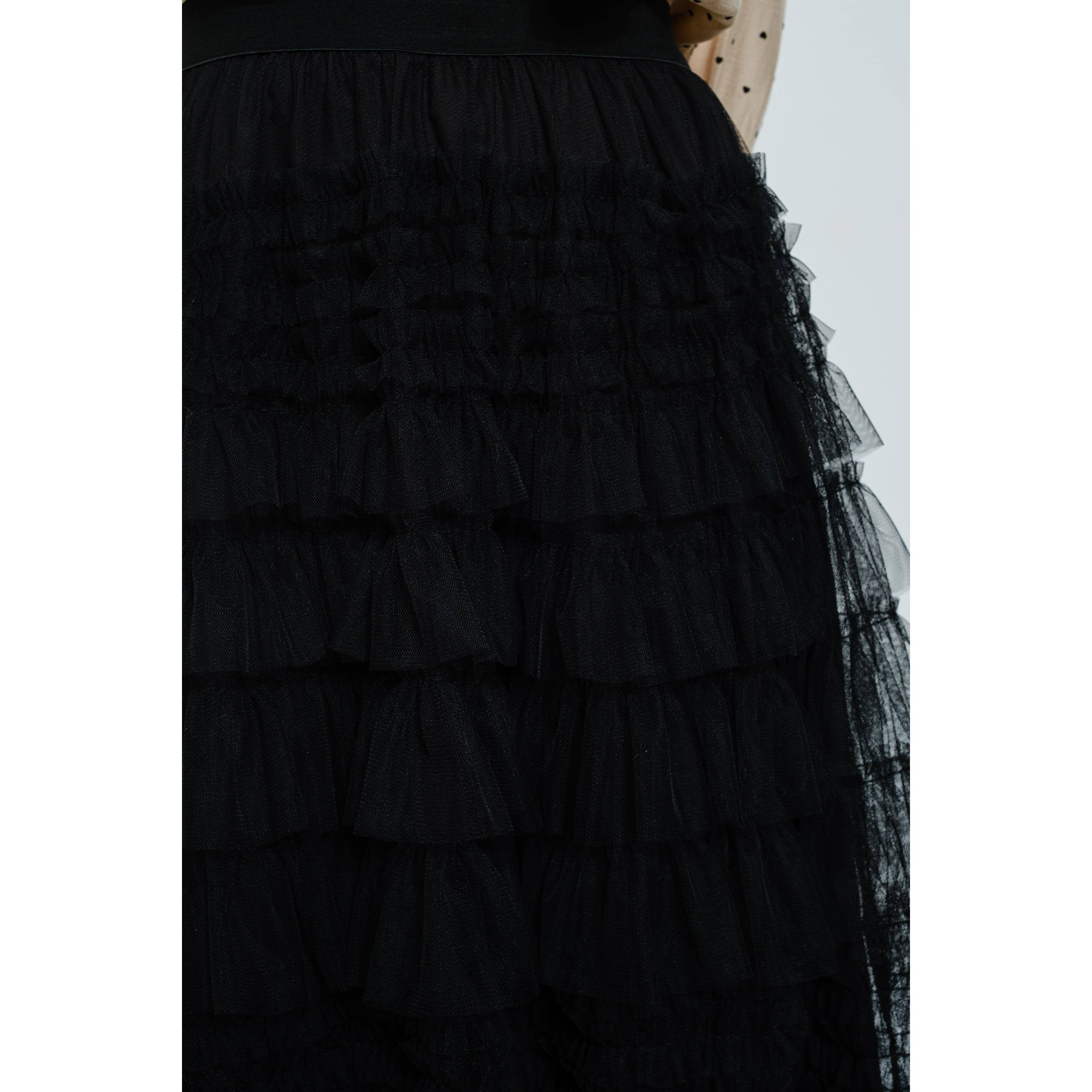 INA - Venta al por mayor Falda - Mujer - Falda Maxi de Tul con Volantes en Capas de Talle Alto2