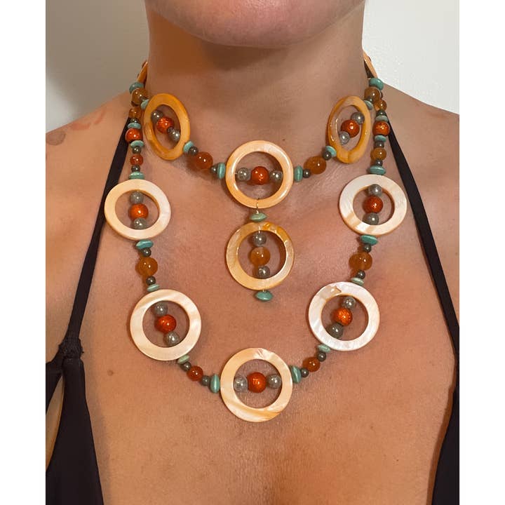Halskette - Orange Perlmutt für den Großhandel von Toxic Sadie Swimwear