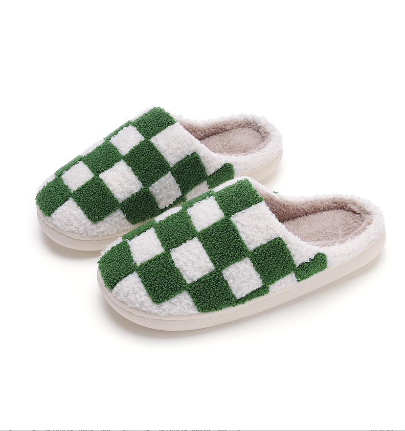 Shop Lev - Wholesale Slippers - Women's - Checker  Illustrated Soft Fluffy Comfy Warm House Slipper11