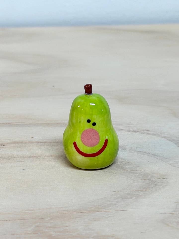 Pære Keramisk Ven for engroshandel hos Rolly Poly Studios