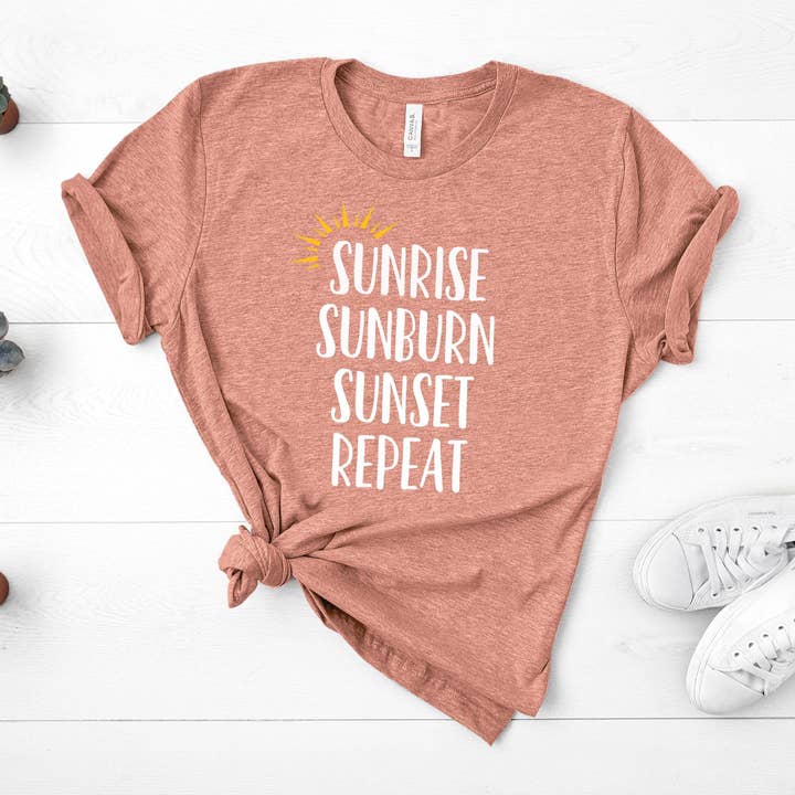 Sunrise Sunburn Sunset Repeat - T-shirt unisexe pour la vente par GirliesGalore