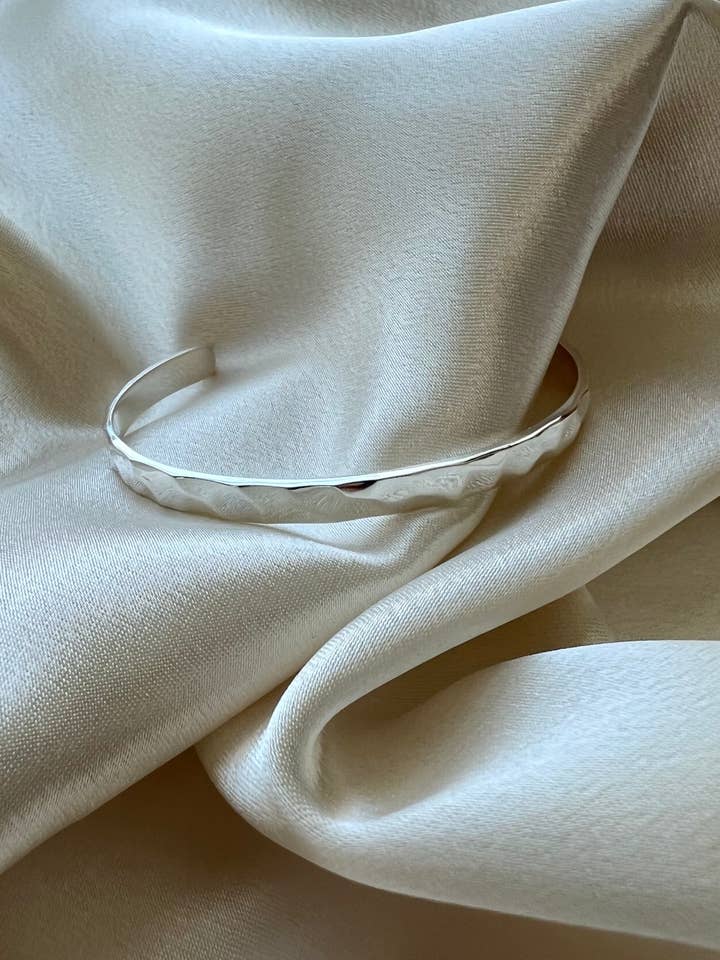 Alma Armreifen for wholesale by Sidang Schmuck