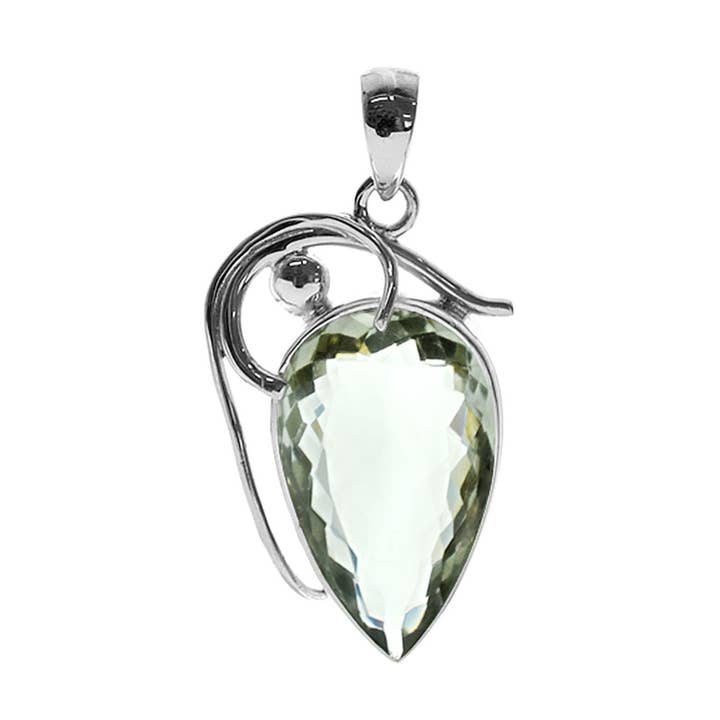 Pendentif goutte d'améthyste verte avec détail en filigrane pour la vente par Kali Ma Designs - Sterling Silver Jewellery