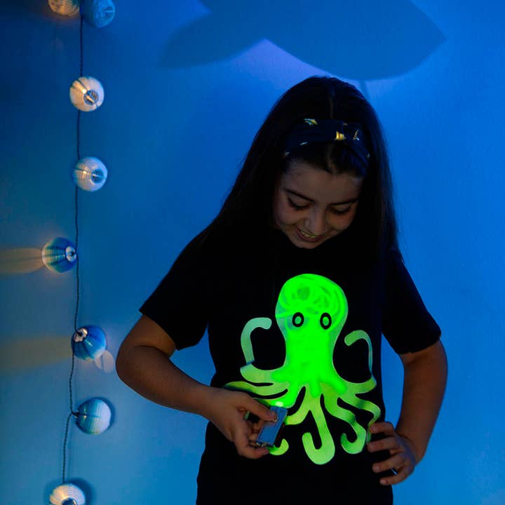 Octopus - Im Dunkeln leuchtendes T-Shirt für den Großhandel von Little Mashers