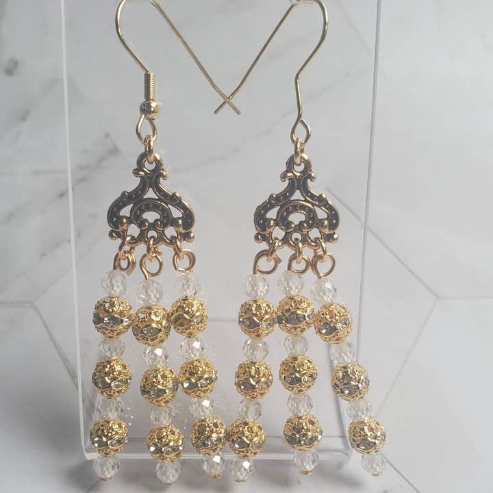 Boucles d'oreilles en pierres précieuses : Zircon pour la vente par Thorneapple Designs