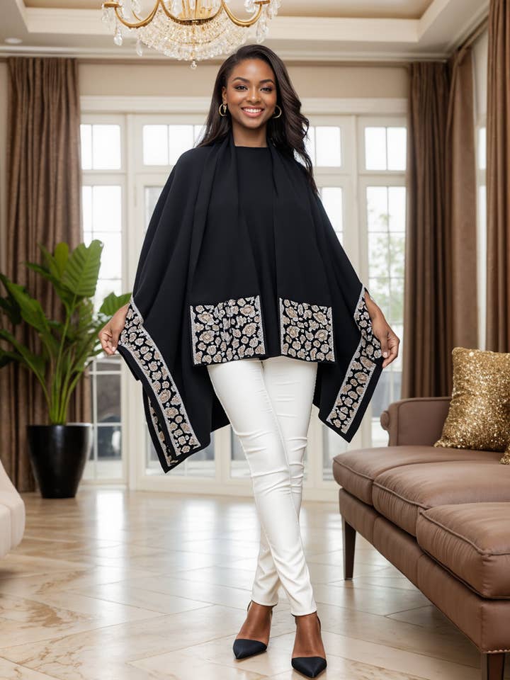 25019 - Poncho de Mujer con Adornos y Abertura Frontal de Tacto Suave para venta al por mayor de KaraChic