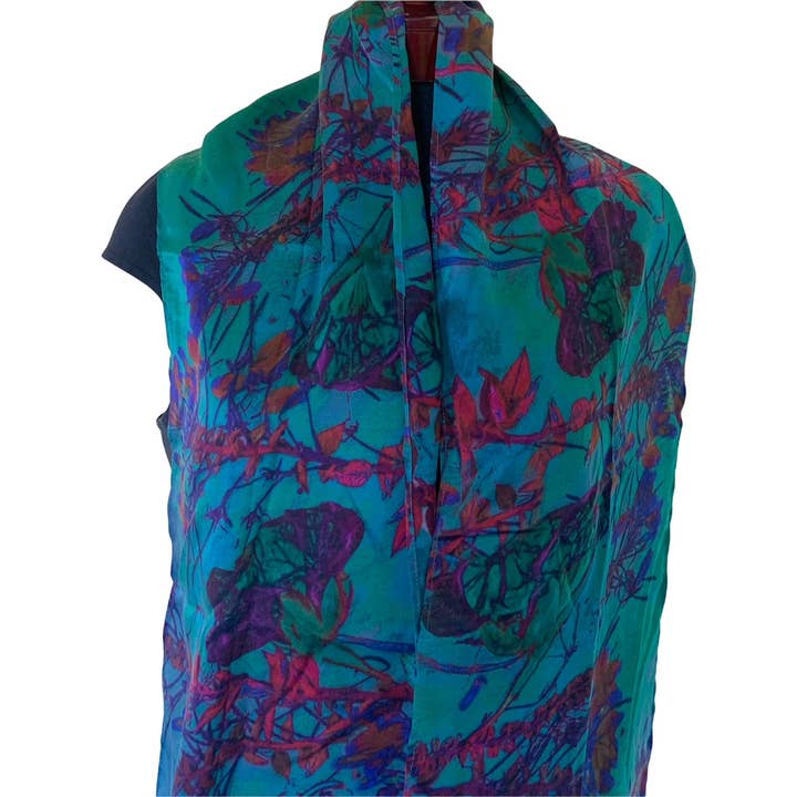 NINA J - Vente Écharpe – femme - Écharpe en soie Heirloom Florals2