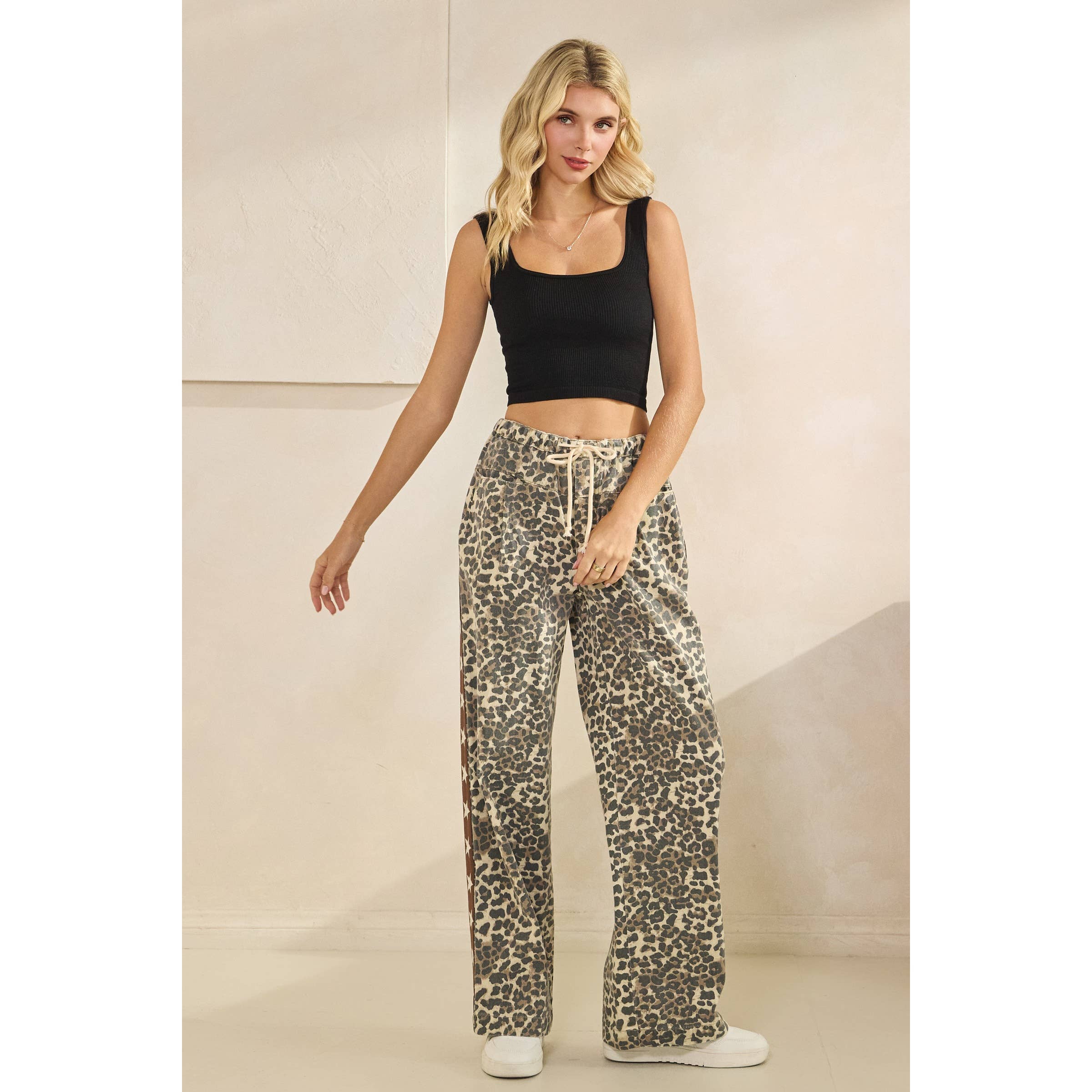 Veveret – wholesale Pants – Women's – Leopard Printed Striped Wide Legged Pants38