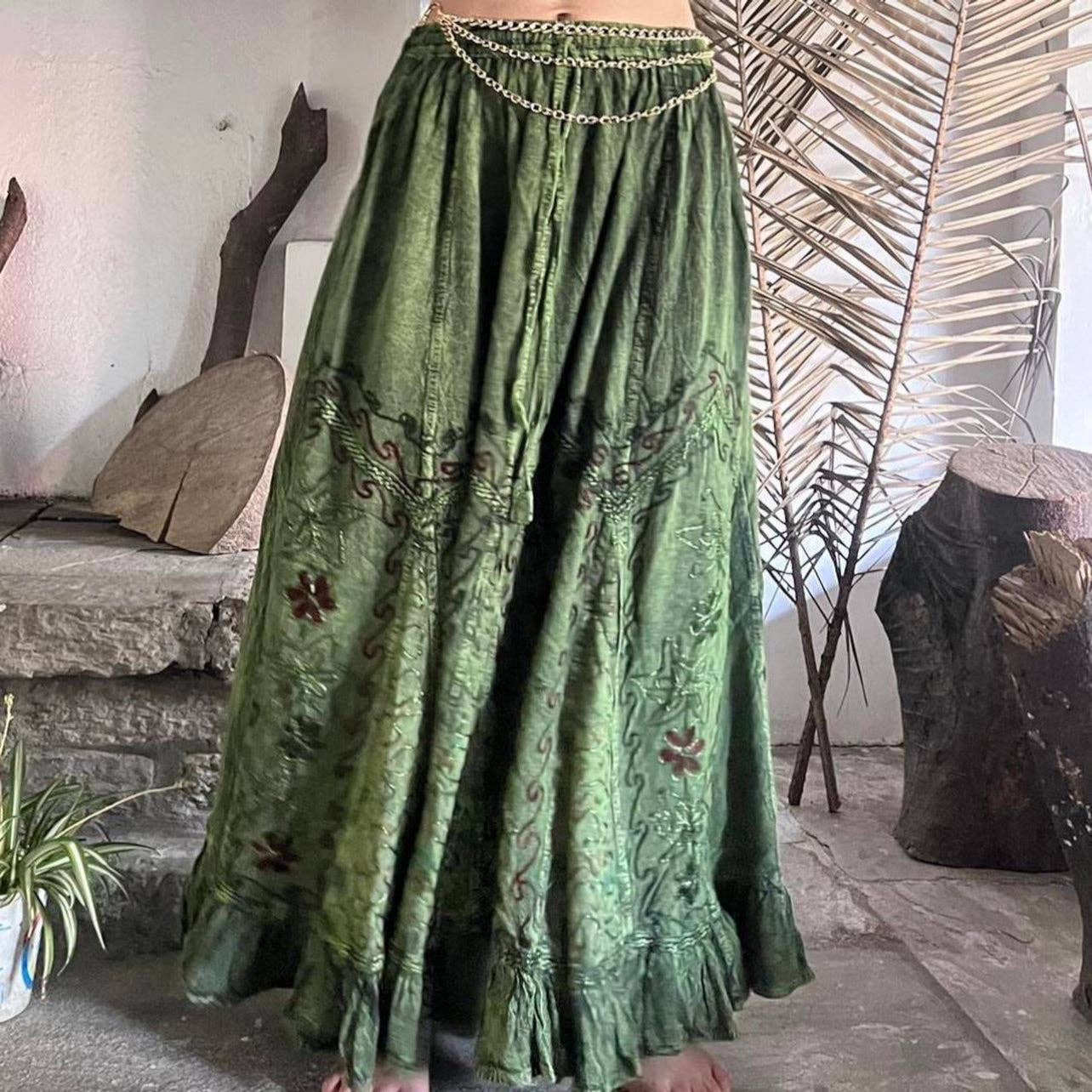 PuzzleStack - Wholesale Skirt - Women's - Pari Vintage Vibe Green Skirt4