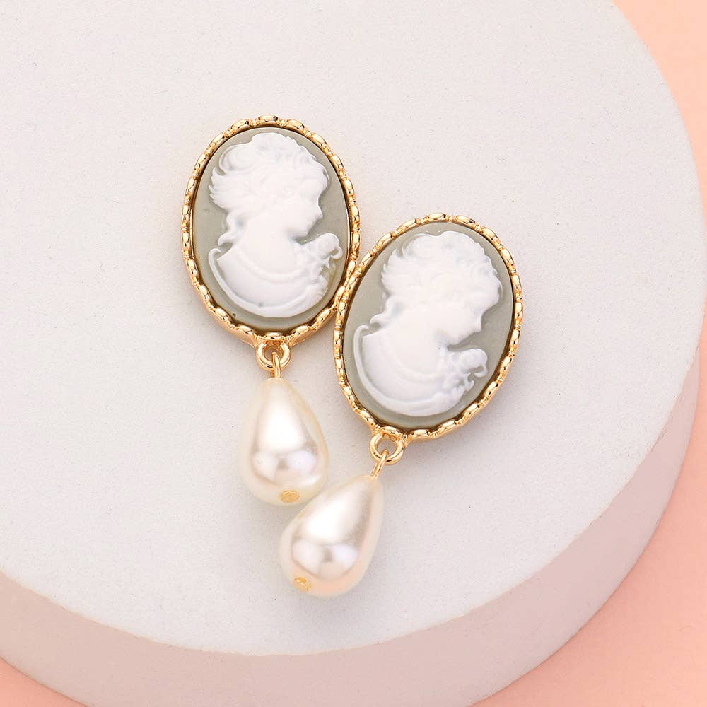 Sensibling Corp. - Wholesale Dangle Earrings - Teardrop Pearl Dangle Cameo Earrings4