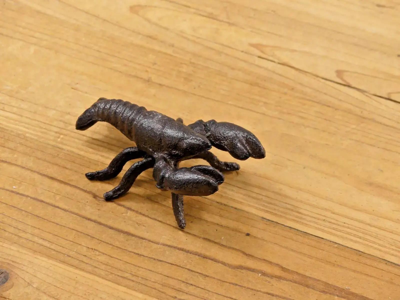 Midwest Craft House - Wholesale Decorative Figurine - CAST IRON CRAWFISH / LOBSTER FIGURE5