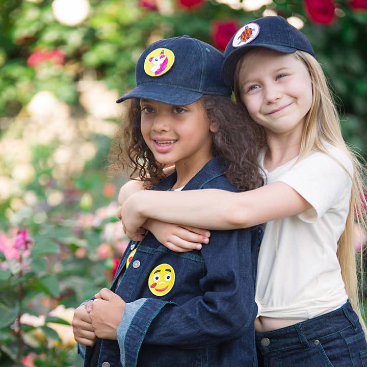 Chaqueta de mezclilla para niños con 5 emojis intercambiables para venta al por mayor de Pamboo