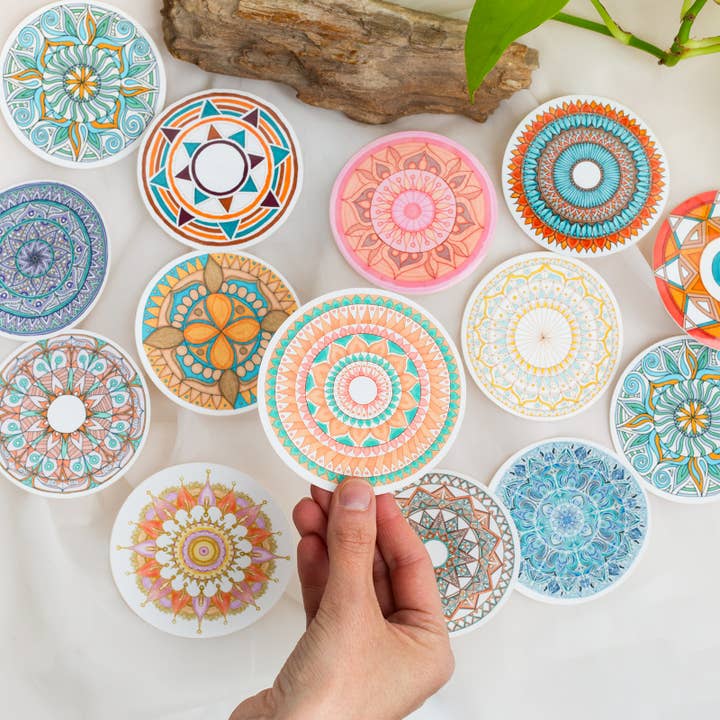 Autocollants artistiques Mandala - Pack varié pour la vente par Beacons Mandala